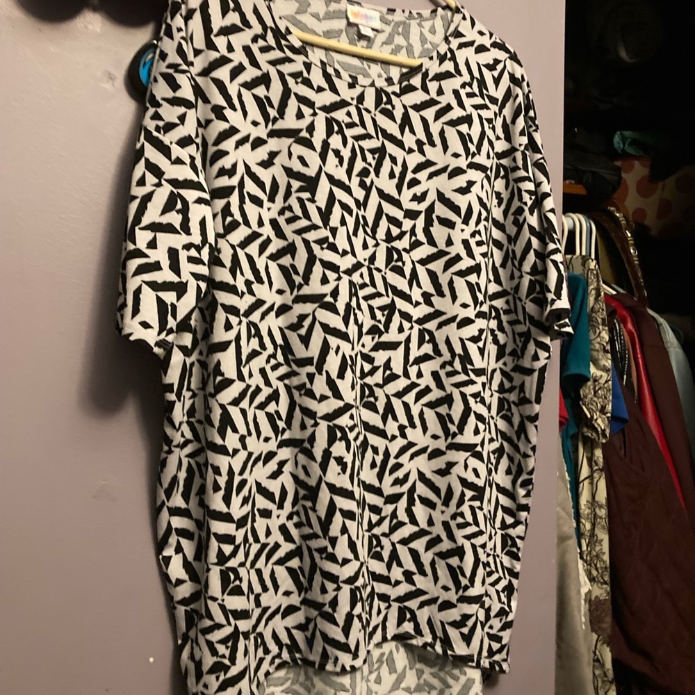 Irma, Lularoe high-low shirt